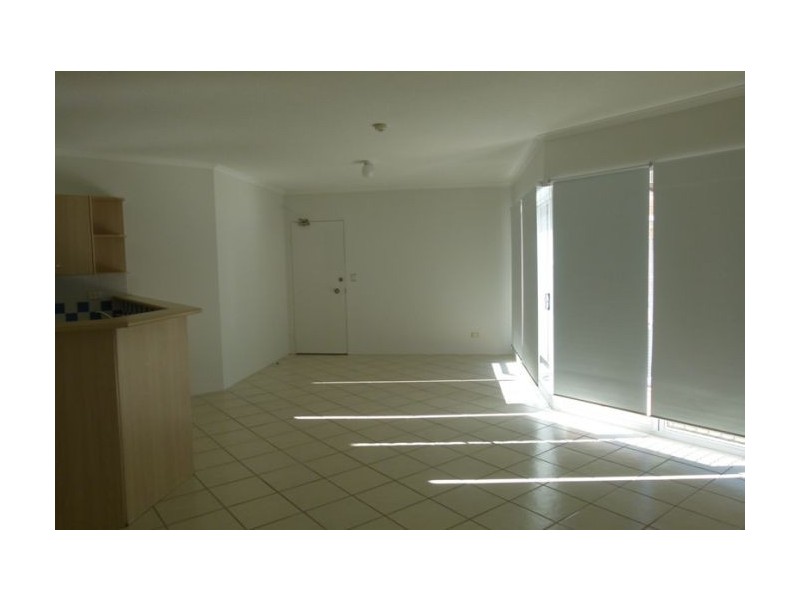 U17c/220 Marine Parade, Labrador QLD 4215