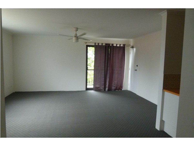 11/25 Imperial Parade, Labrador QLD 4215