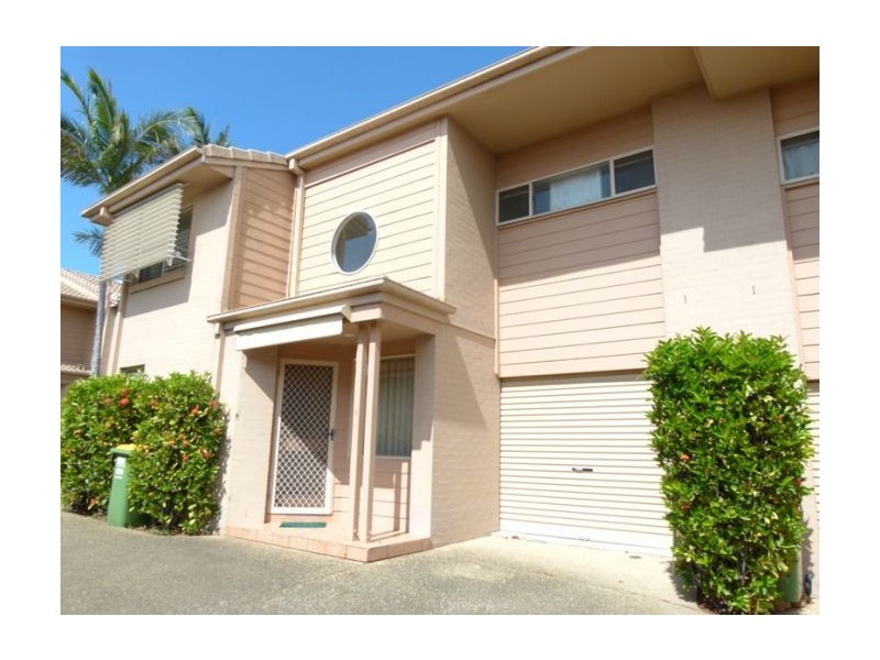 3/103 Pohlman Street, Southport QLD 4215