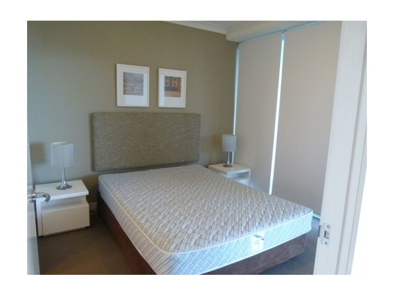 212/430 Marine Parade, Biggera Waters QLD 4216