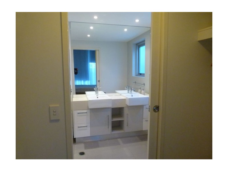 108/430 Marine Parade, Biggera Waters QLD 4216