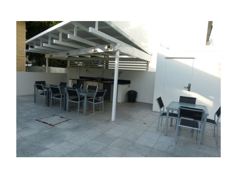 108/430 Marine Parade, Biggera Waters QLD 4216