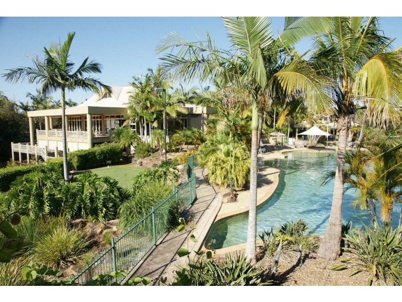 8 Cranston 125 Santa Cruz Blvd, Clear Island Waters QLD 4226