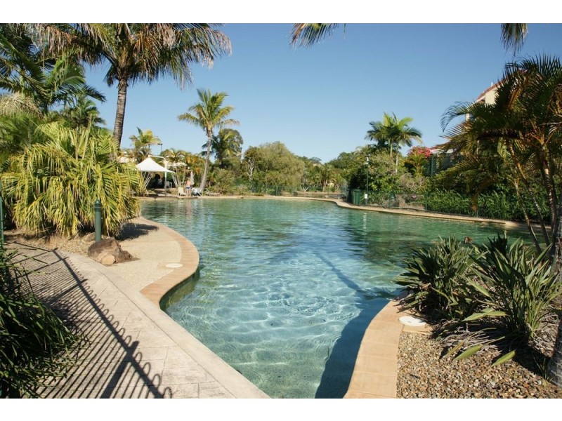 8 Cranston 125 Santa Cruz Blvd, Clear Island Waters QLD 4226