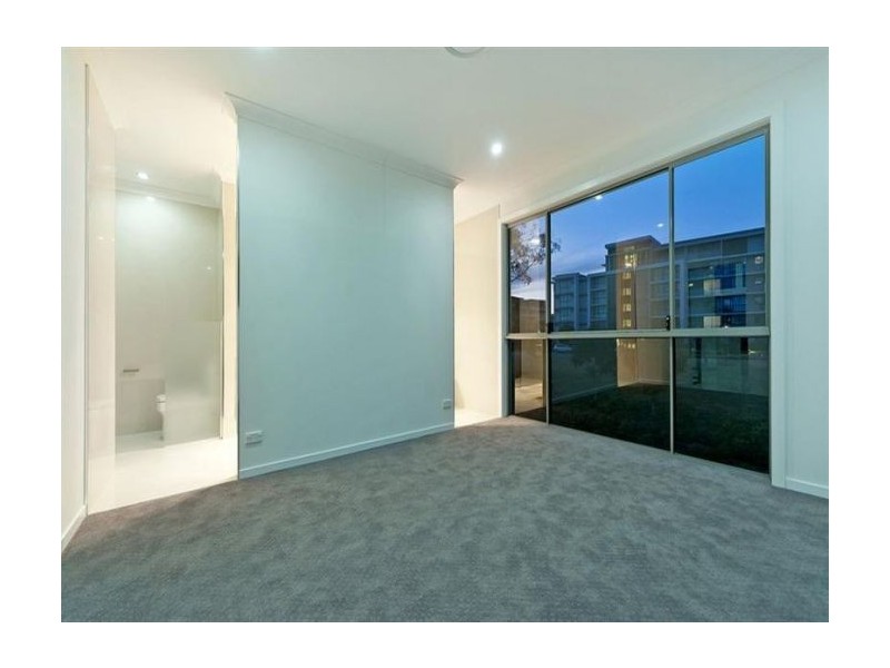 1/3 Jasmine Street, Hollywell QLD 4216