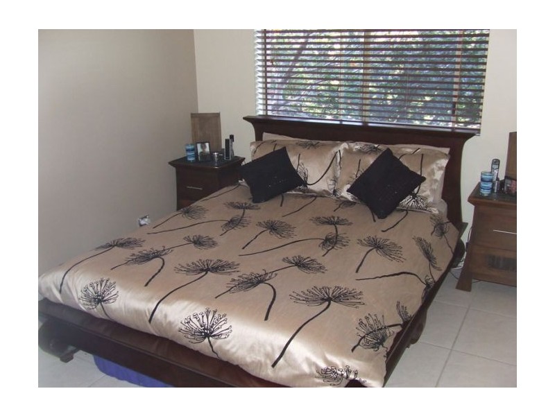 9/35 Huth Street, Labrador QLD 4215