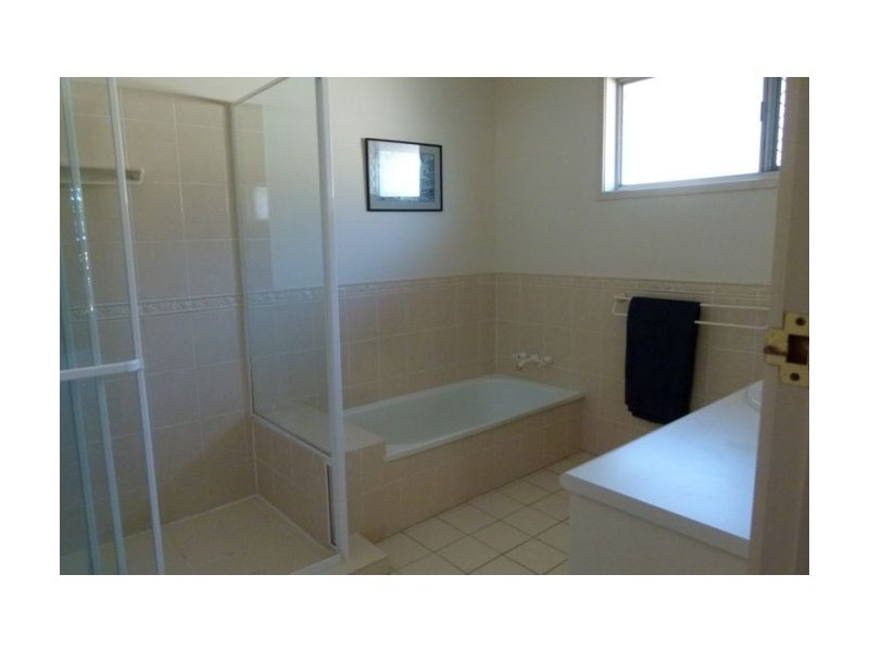 49 Rapallo Avenue, Isle Of Capri QLD 4217