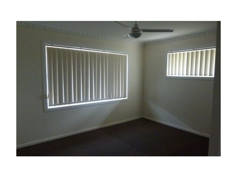 5 Amalfi Drive, Isle Of Capri QLD 4217