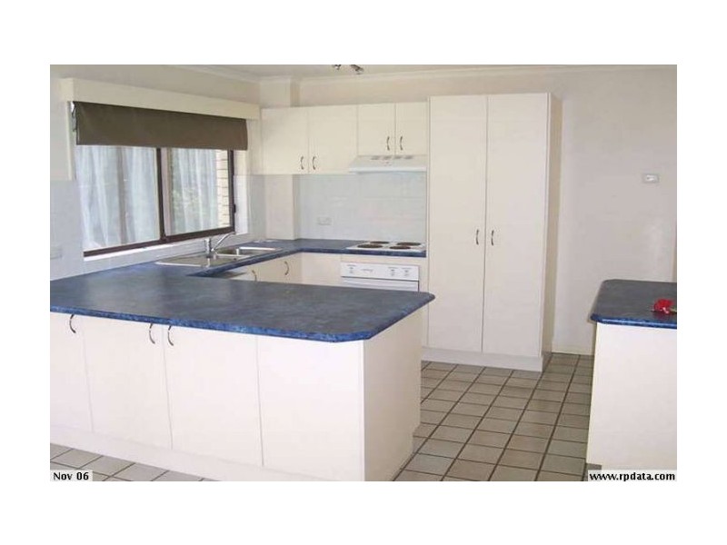 2/9 Riverview Parade, Surfers Paradise QLD 4217