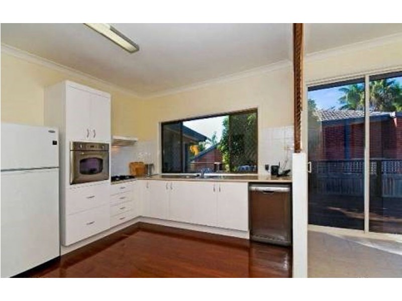 5b Tweed Street, Southport QLD 4215