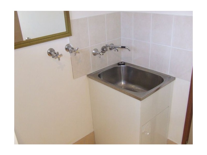 6/12-14 Baker Ave, Labrador QLD 4215