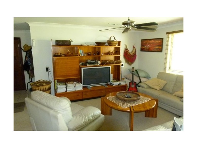 18 Ballybunion Drive, Parkwood QLD 4214