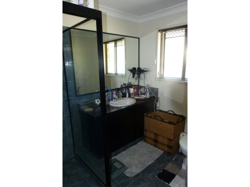 18 Ballybunion Drive, Parkwood QLD 4214