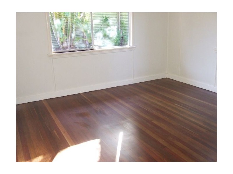 117 Turpin Road, Labrador QLD 4215