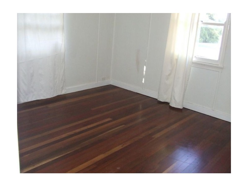 117 Turpin Road, Labrador QLD 4215