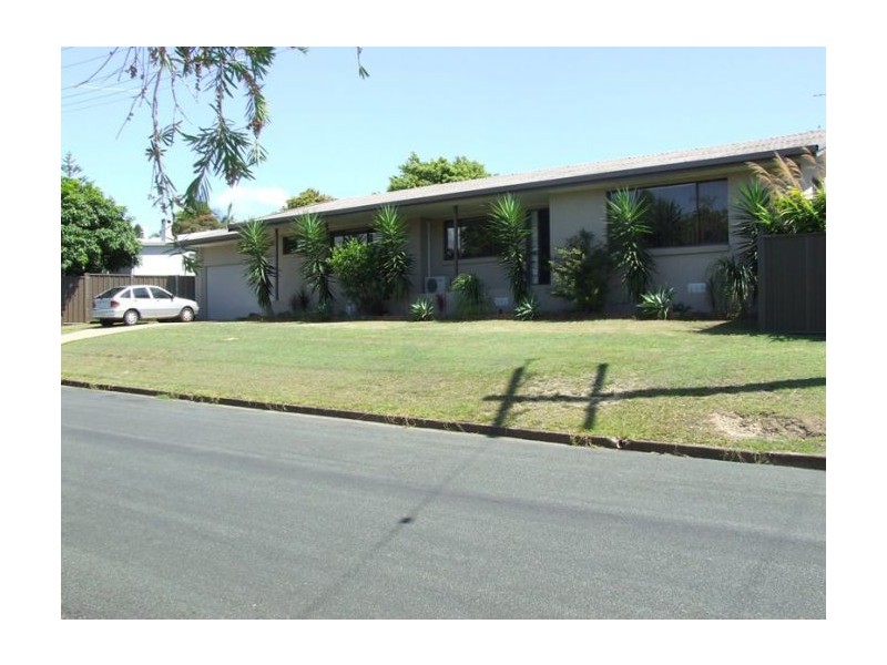 86 Turpin Road, Labrador QLD 4215