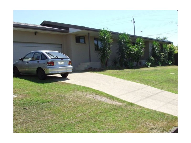 86 Turpin Road, Labrador QLD 4215