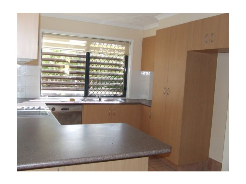 4/13-15 Johnston Street, Southport QLD 4215