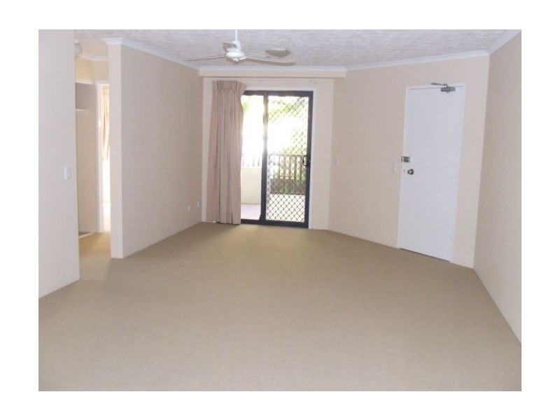 4/13-15 Johnston Street, Southport QLD 4215