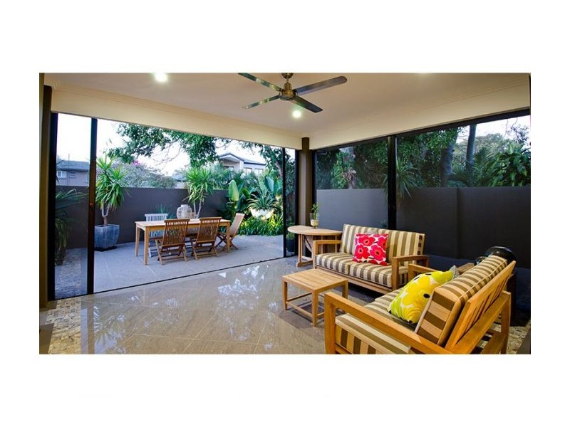 31 Durham street, Southport QLD 4215