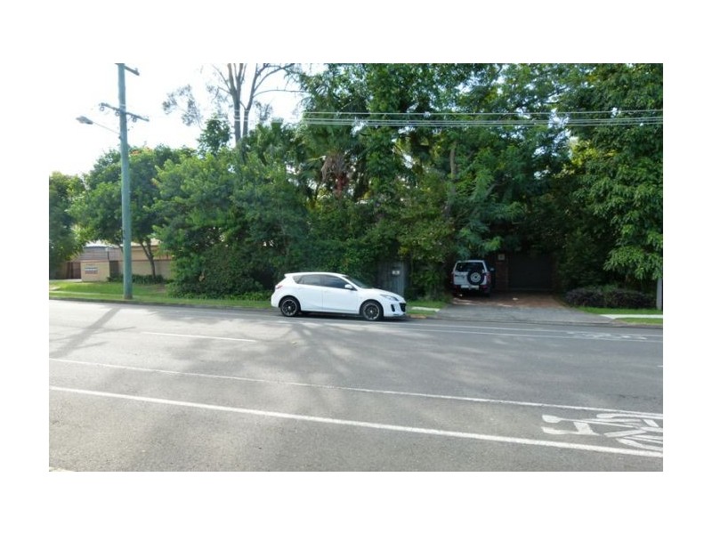 53 Benowa road, Southport QLD 4215