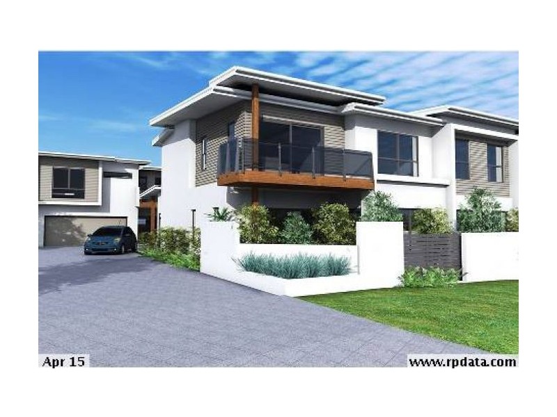 42/44 blake st, Southport QLD 4215