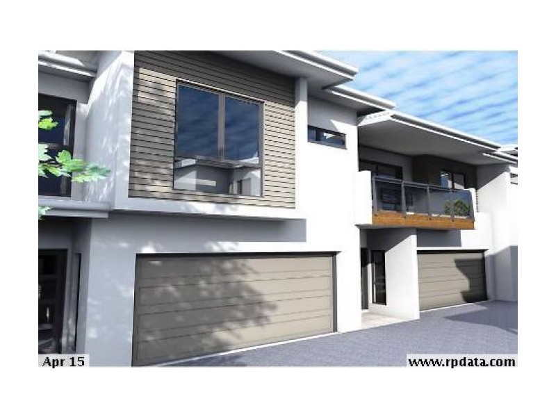 42/44 blake st, Southport QLD 4215