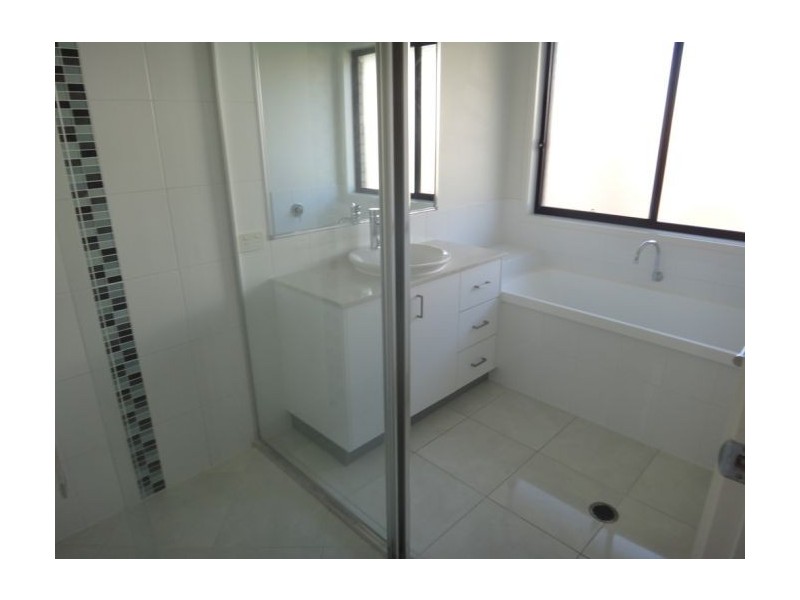 45 Kingsford Drive, Upper Coomera QLD 4209