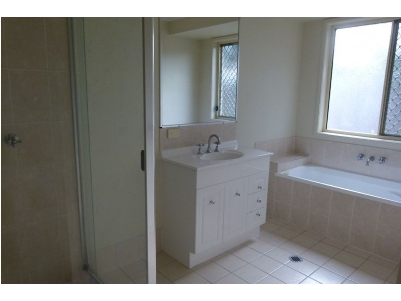 34 Kingsford Drive, Upper Coomera QLD 4209