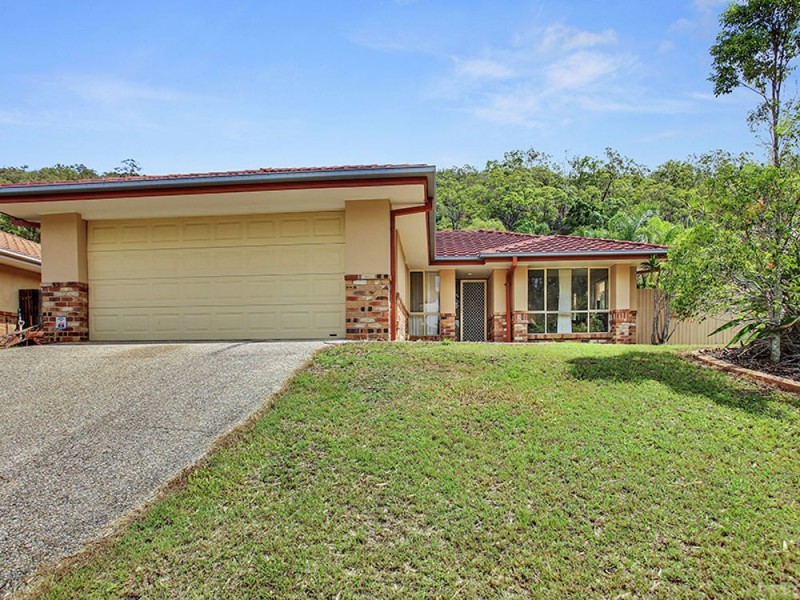 25 Davis Cup Court, Oxenford QLD 4210