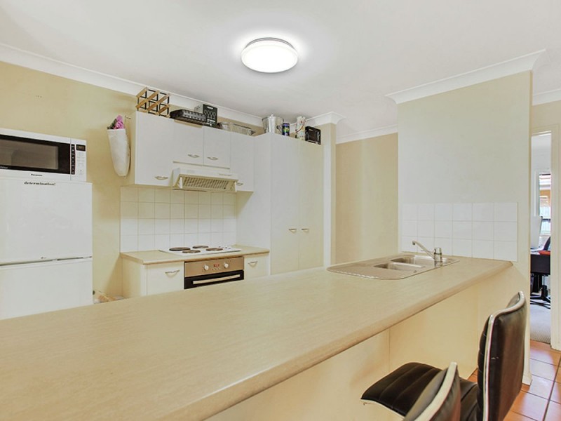 25 Davis Cup Court, Oxenford QLD 4210