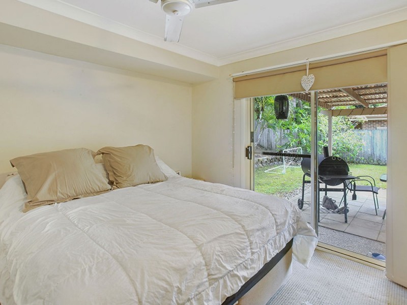 25 Davis Cup Court, Oxenford QLD 4210