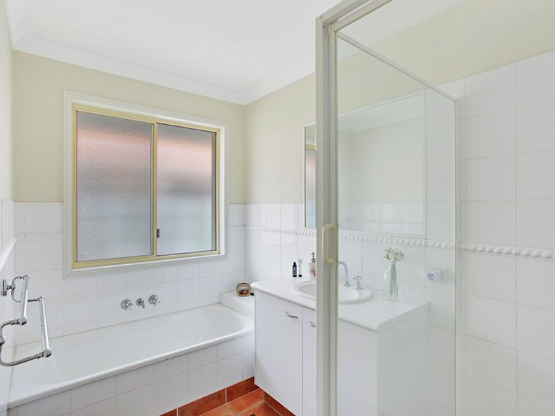 25 Davis Cup Court, Oxenford QLD 4210