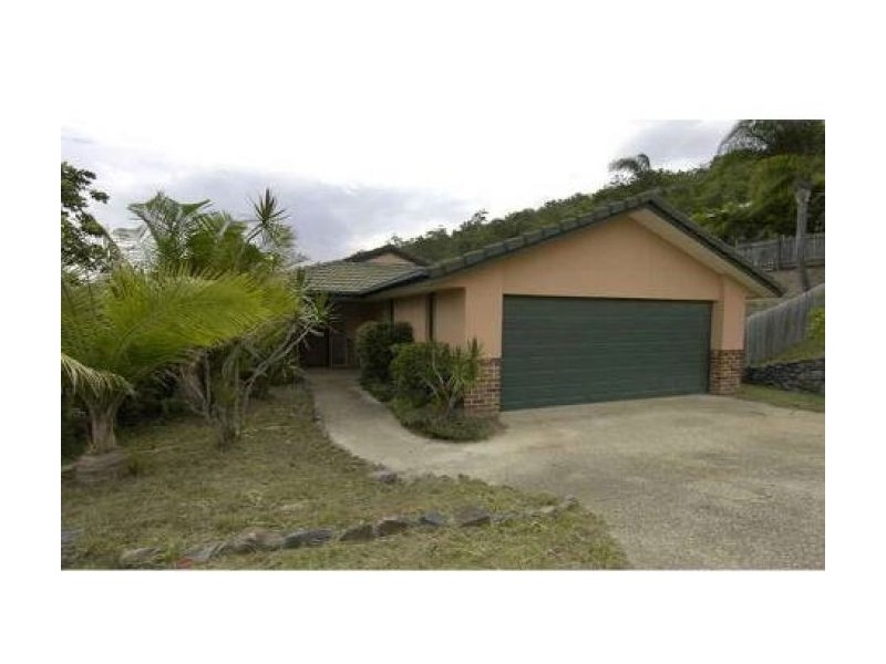 4 Hopman Court, Oxenford QLD 4210