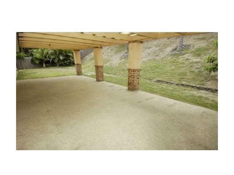 4 Hopman Court, Oxenford QLD 4210