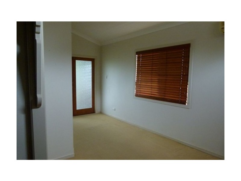 40 Blake Street, Southport QLD 4215