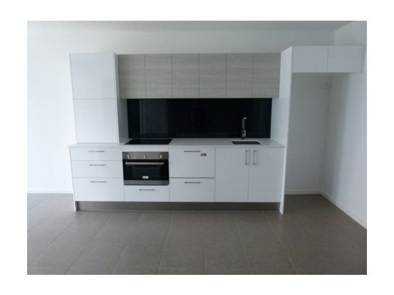 1209/8 Waterford Court, Bundall QLD 4217