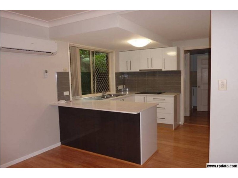 6/101 Whiting Street, Labrador QLD 4215
