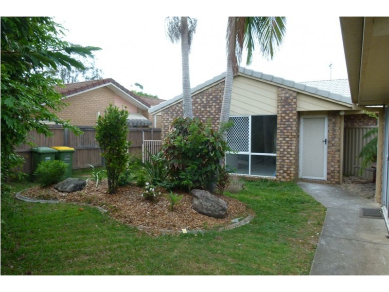 1/6 Freeman Street, Labrador QLD 4215