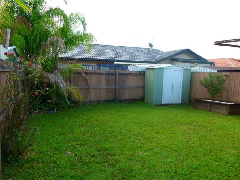 1/6 Freeman Street, Labrador QLD 4215