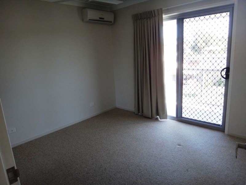 11/99 Muir street, Labrador QLD 4215