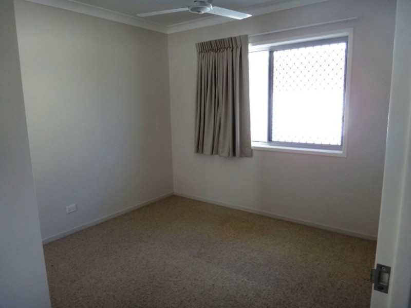 11/99 Muir street, Labrador QLD 4215