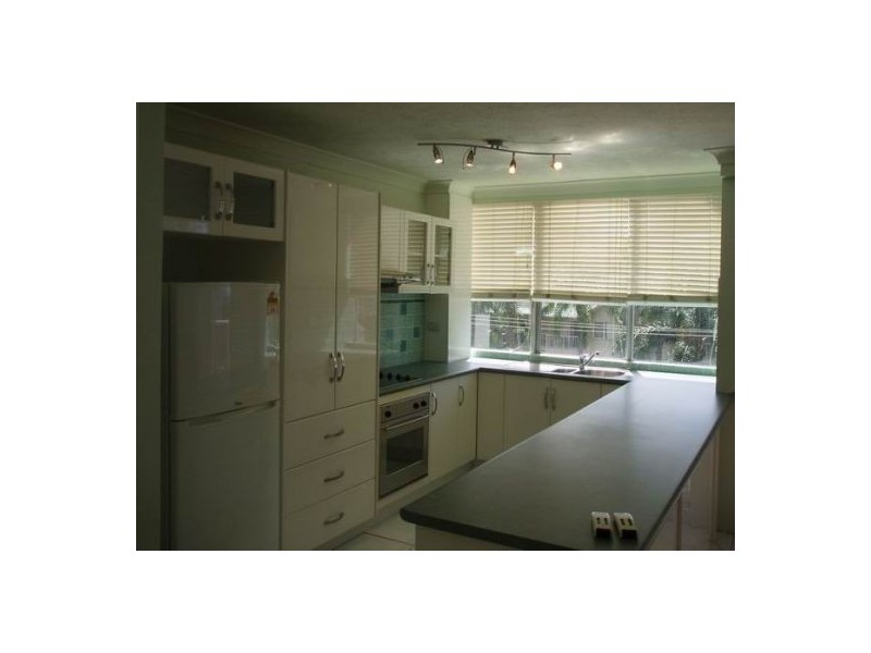 11/220 Surf Parade, Surfers Paradise QLD 4217