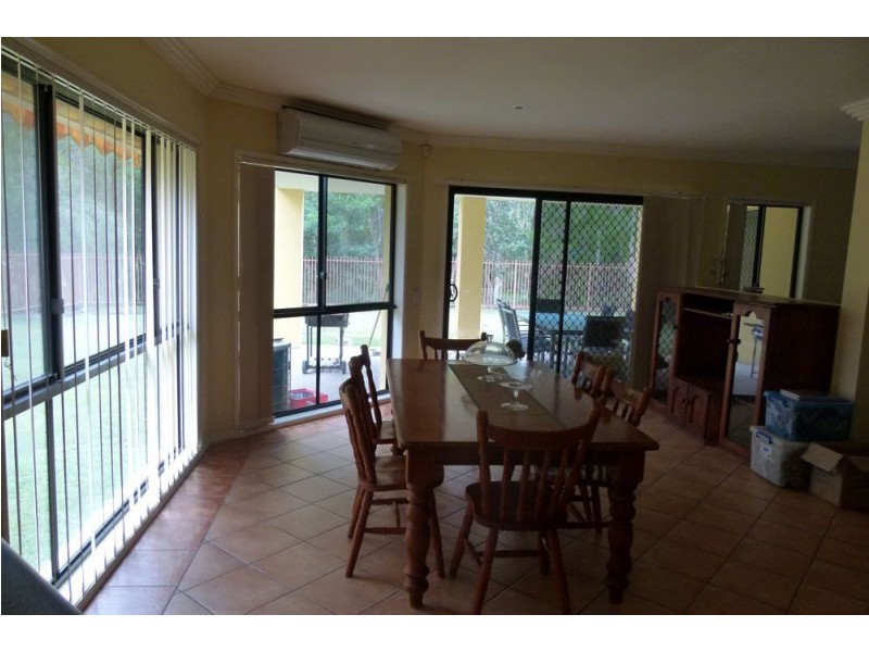 4 Coral Sea Court, Burleigh Waters QLD 4220