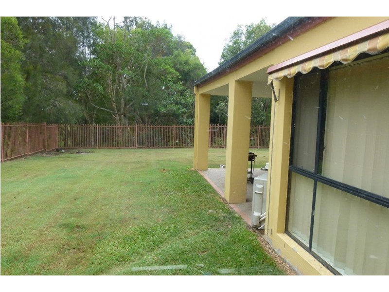 4 Coral Sea Court, Burleigh Waters QLD 4220