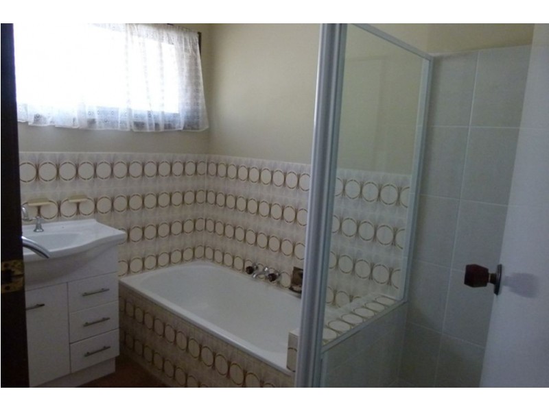 18 Cotlew street, Southport QLD 4215