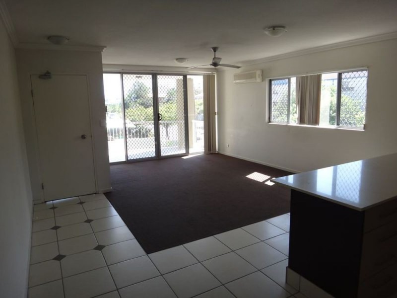 12/8 Proud Street, Labrador QLD 4215