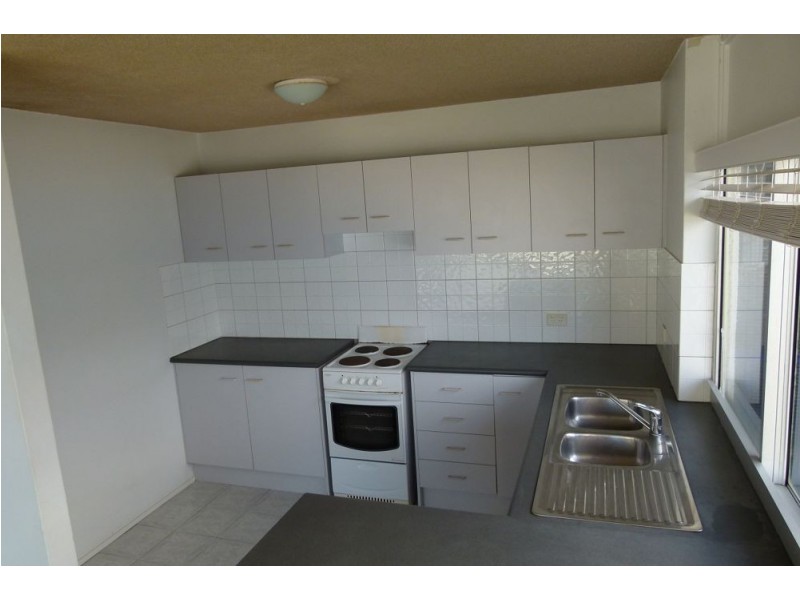 1002/43 Garfield Terrace, Surfers Paradise QLD 4217