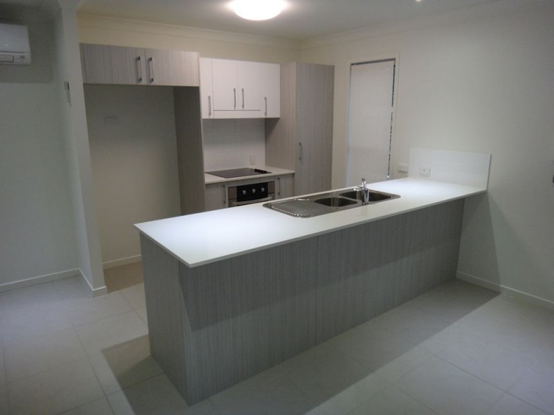 12/126 Central Street, Labrador QLD 4215