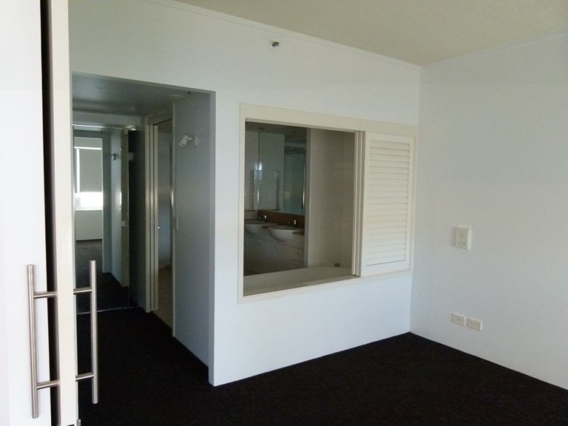 19/326 Marine Parade, Labrador QLD 4215